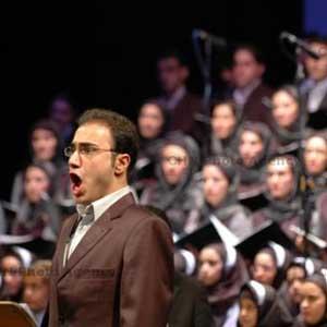 يك شب از كنسرت گروه كر نوري لغو شد