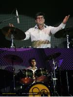 یک نفر این «دود کش‌ها» را خاموش کند! 