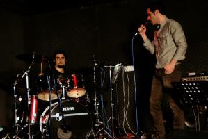 گزارش تصویری از تمرین علی شوکت و گروه‌اش برای کنسرت