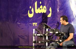 گزارش تصویری از اجرای سهراب پاکزاد در حاشیه دریاچه چیتگر