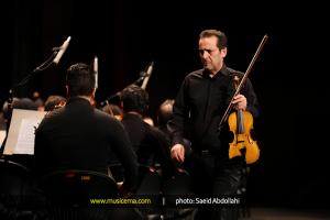 اجرای ارکستر زهی به رهبری شهرداد روحانی - بهمن (جشنواره موسیقی فجر)