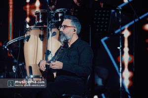 گزارش تصویری کنسرت نوستالژی ناصر چشم آذر - 21 دی ماه 1403 