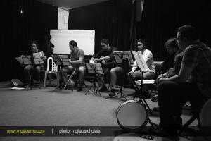 گزارش تصویری از تمرین علی قمصری و گروه‌اش برای کنسرت رویش